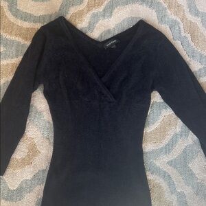 Bebe V-Neck 3/4 Sleeve Sweater